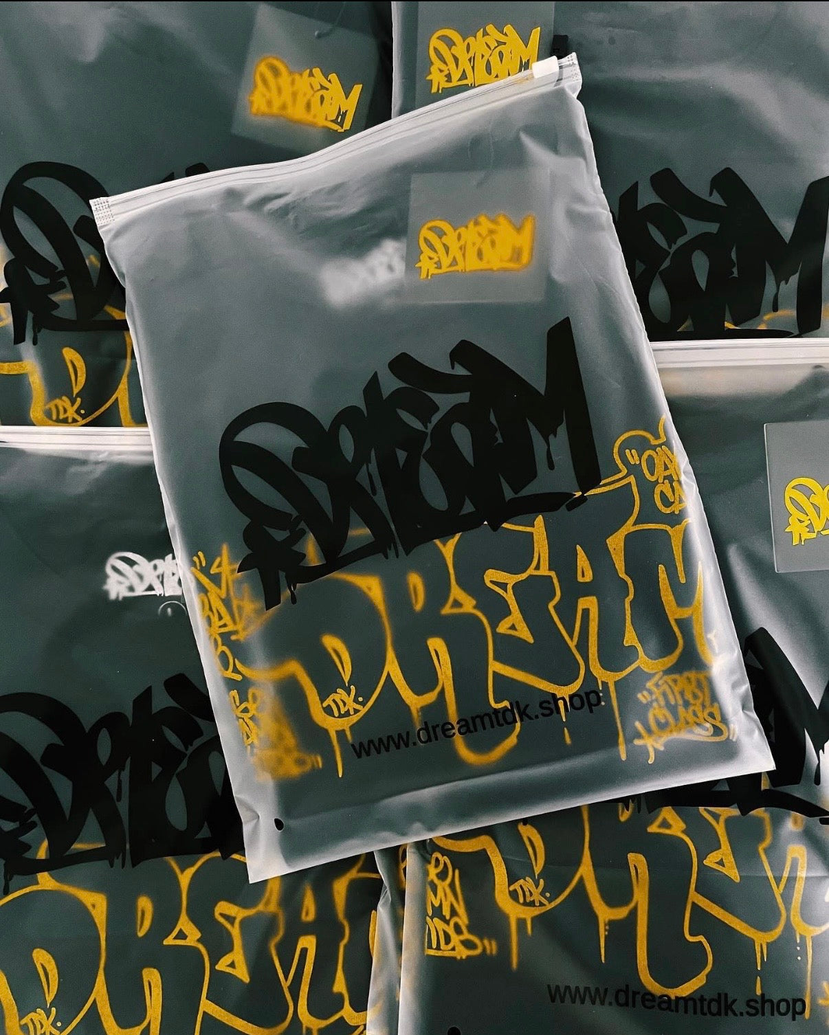 “FameCityKing” T-Shirt